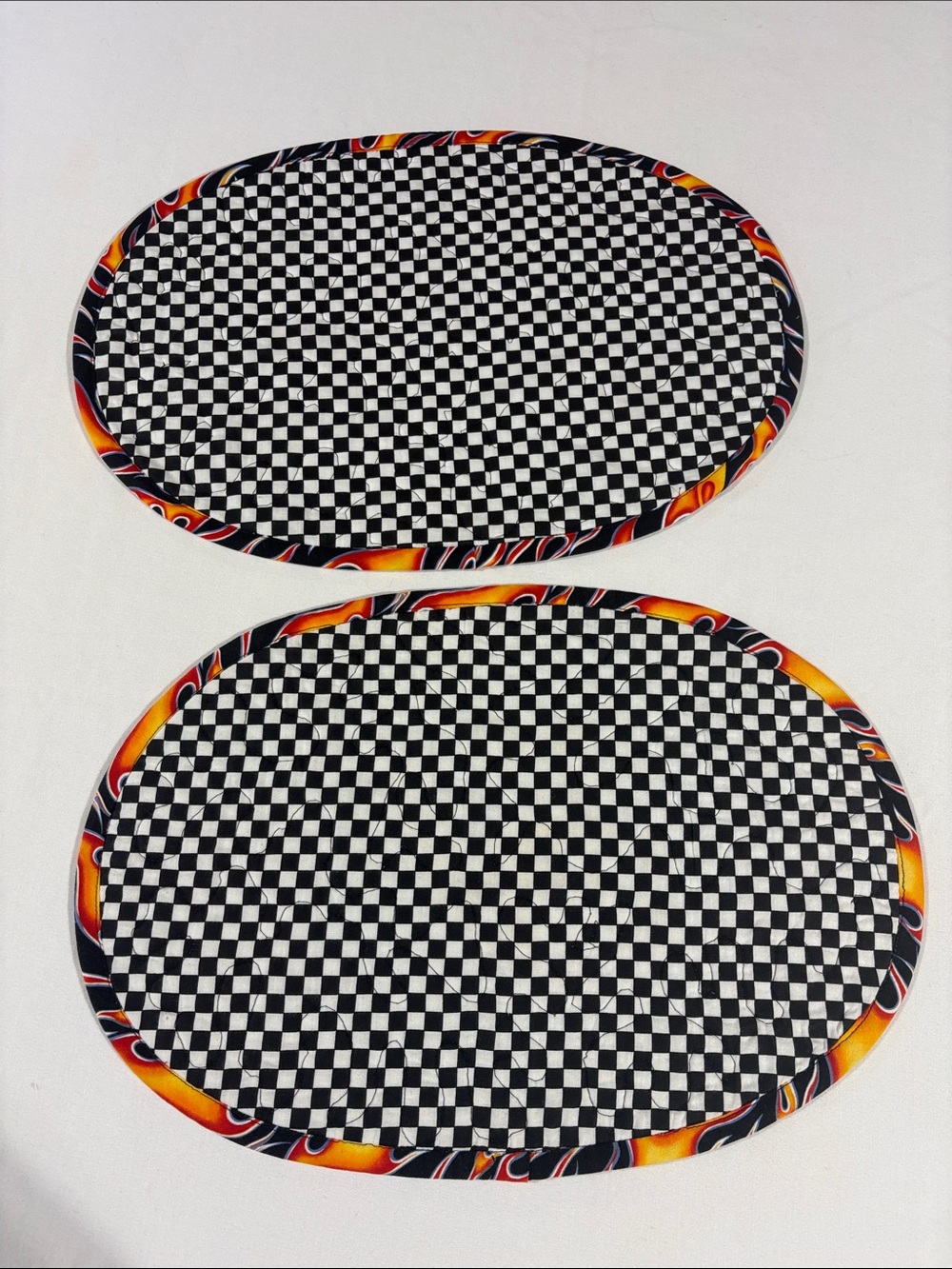 Harley-Davidson Bundle of 2 Black Logo & Checkerboard & Flame Placemats - Picture 7 of 10